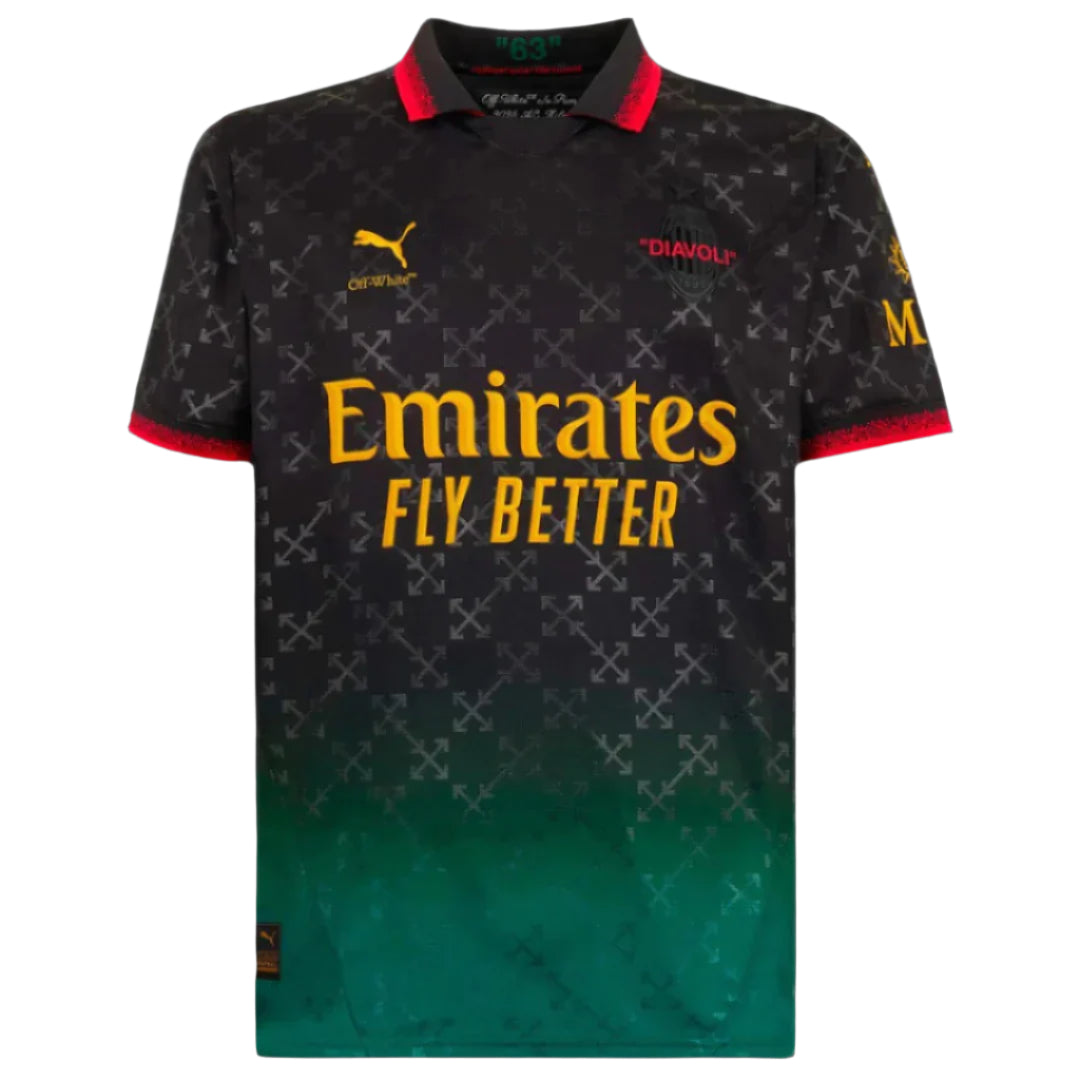 Quatrième maillot PUMA de l’AC Milan 2024/25, dégradé noir et vert