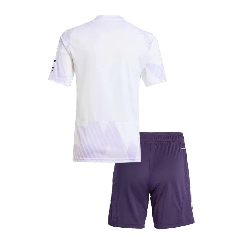 Tenue extérieure enfant adidas Manchester United 2025/26 avec maillot et short